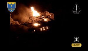 118-та бригада ТрО знищила 2 російські танки термітними боєприпасами на Донбасі. ВIДЕО