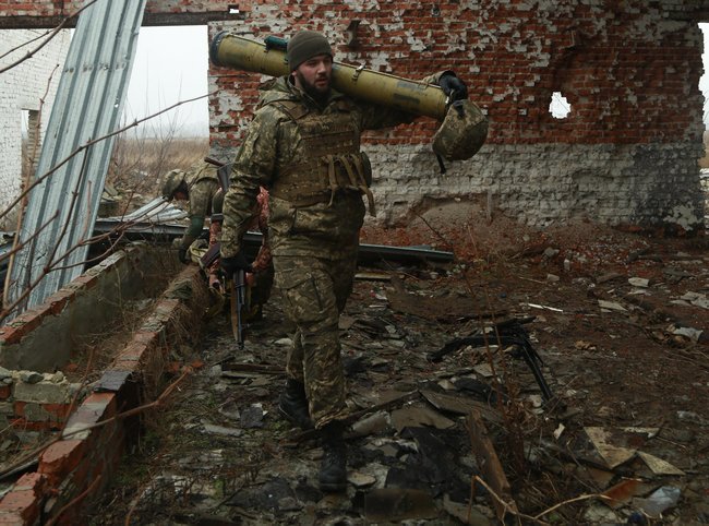 Особовий склад підрозділів вогневої підтримки відпрацював тактичні прийоми володіння штатним озброєнням у районі ООС 02