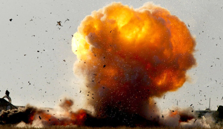 Yesterday precise missile hit near Skadovsk destroyed warehouse of ammunition, fuel and equipment, which Russian troops had pulled from Crimea - Regional Council