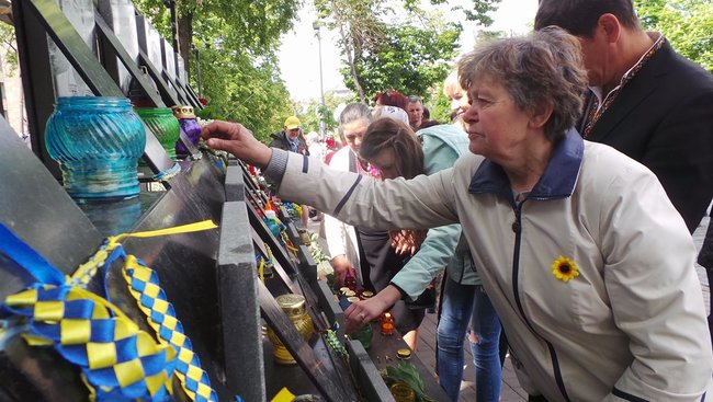 Марш матерів України відбувся у центрі Києва 37