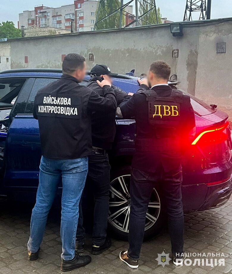 у Сумах і Тернополі заблоковано схеми зняття з військового обліку