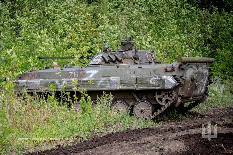 68 бригада захопила 2 російські танки та БМП