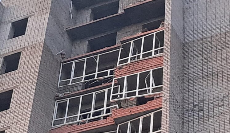 Росіяни били по Нікопольщині й Синельниківщині: пошкоджені будинки, школа та фермерське господарство. ФОТОрепортаж