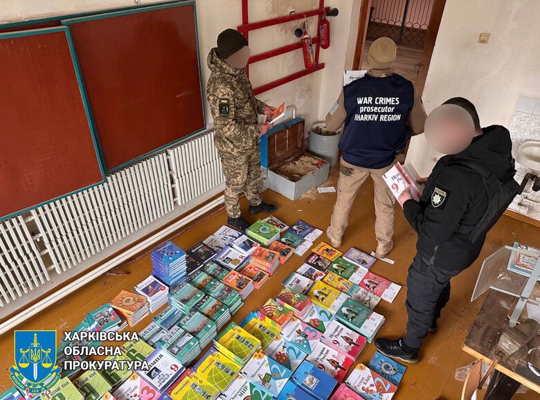 Мешканцю Чугуївщини, який став при окупантах директором школи, оголошено про підозру, - прокуратура 04