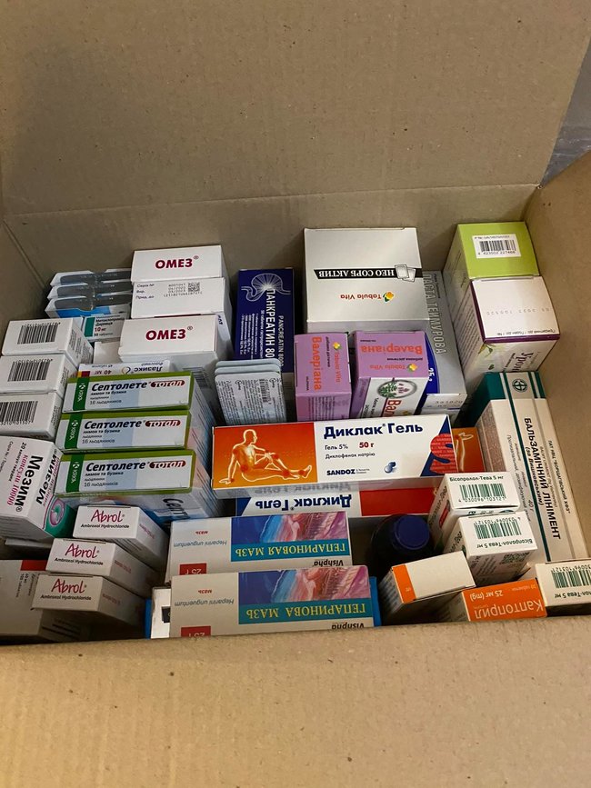 На фронті загострення, окупанти поливають вогнем. У госпіталь і на фронт потрібні продукти і ліки, - волонтерка Юсупова 05