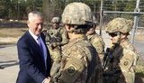 США хотят убедиться, что ВСУ служат интересам народа Украины, - глава Пентагона Маттис