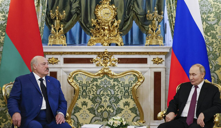 Putin and Lukashenko sign agreement on security guarantees in "Union State"