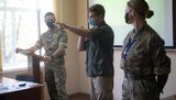 Українські та британські військові тренуються разом виконувати завдання з організації охорони, - Міноборони. ФОТОрепортаж