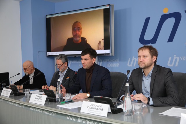 Центр захисту інвалідів в Одесі просить правоохоронців зупинити рейдерське захоплення організації 02