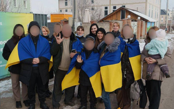Із окупації повернули 6 дітей