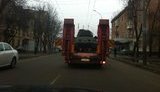 Танк парализовал движение транспорта в Кривом Роге. ФОТОрепортаж