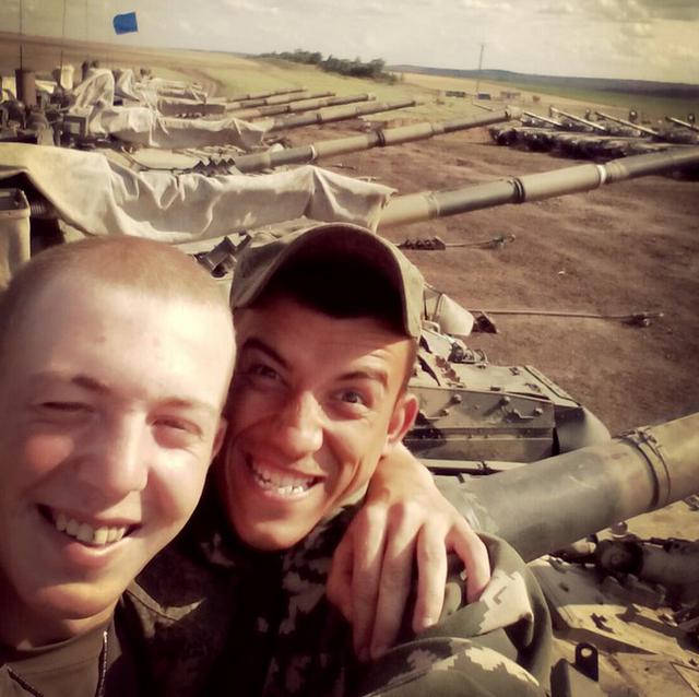 армия рф танки агрессия оккупанты