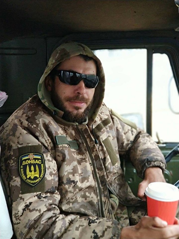 Військовий водій Микола Чопенко: Під прикриттям кулеметників ми виходили на Дебальцівську трасу та мели її віниками 04