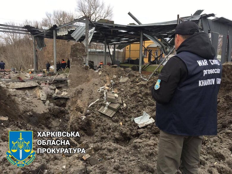 Оккупанты обстреляли из вертолета пограничное село Ивашки на Харьковщине 04