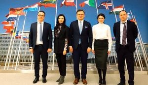 НАТО підтримує реформи в секторі оборони і безпеки України, - СБУ