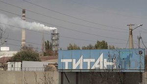 Мешканці окупованого Армянська скаржаться на нові хімічні викиди: лікарі радять постраждалим залишити місто, - "Громадське". ВІДЕО+ФОТОрепортаж