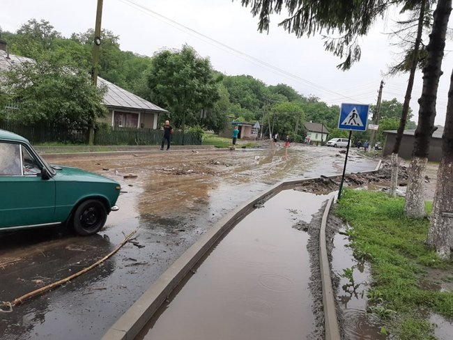 Зливи підтопили 17 сіл у Чернівецькій області, - ОДА 03