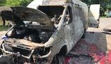 Автомобіль із отрутою "Нурел Д" впав у притоку річки Рось на Вінниччині: громадян просять утриматися від купання і риболовлі у водоймі. ФОТО