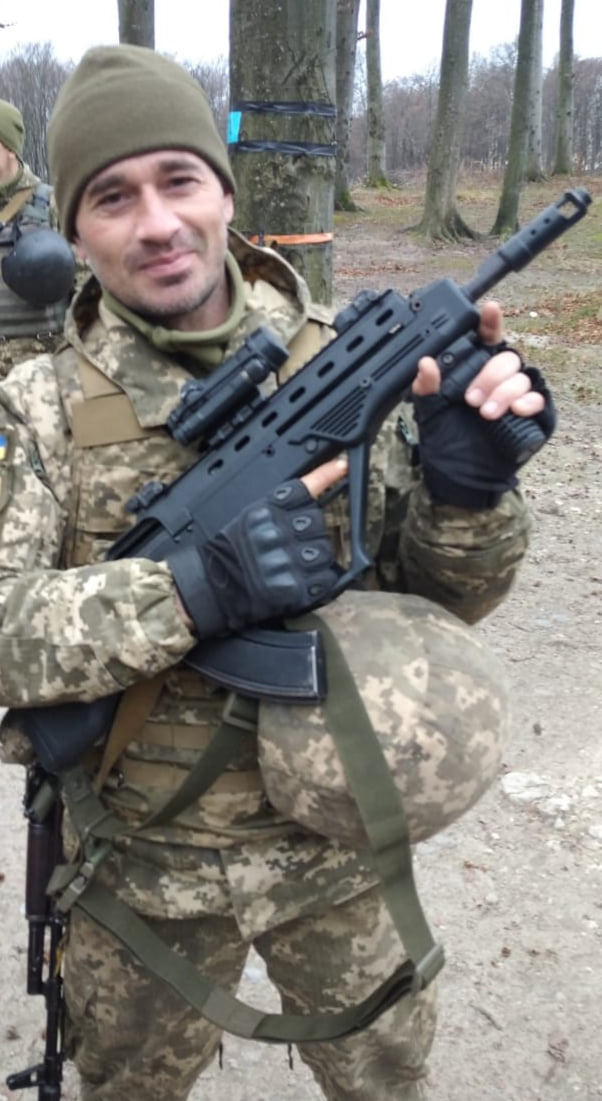 Безразличие, которое закончилось трагедией: убийство военнослужащего Максима Гайдаманчука в Новой Каховке 02 Безразличие, которое закончилось трагедией: убийство военнослужащего Максима Гайдаманчука в Новой Каховке 02