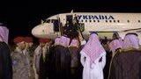 Управление делами Порошенко увеличило расходы на перелеты первых лиц в 2 раза