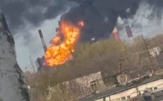 Дрони атакували НПЗ у Новокуйбишевську та нафтобази в РФ