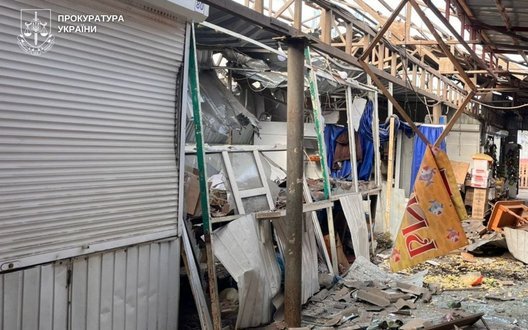 На Нікопольщині тимчасово заборонили роботу ринків через ворожі обстріли та попередили про пропагандистські листівки РФ