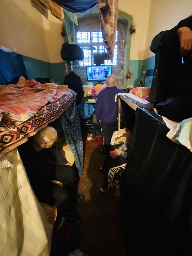 В Киевском СИЗО заключенным приходится спать по очереди, а медработники не контролируют состояние их здоровья, - Офис омбудсмена 02 В Киевском СИЗО заключенным приходится спать по очереди, а медработники не контролируют состояние их здоровья, - Офис омбудсмена 02