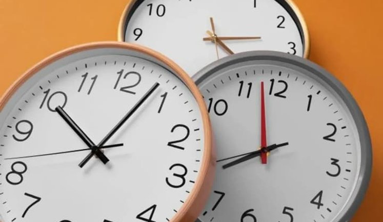 29 марта в 3:00 ночи Украина перешла на летнее время