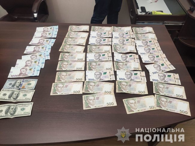 Поліцейські викрили групу сутенерів, які під загрозою фізичної розправи примушували займатися проституцією 63 жінок 02