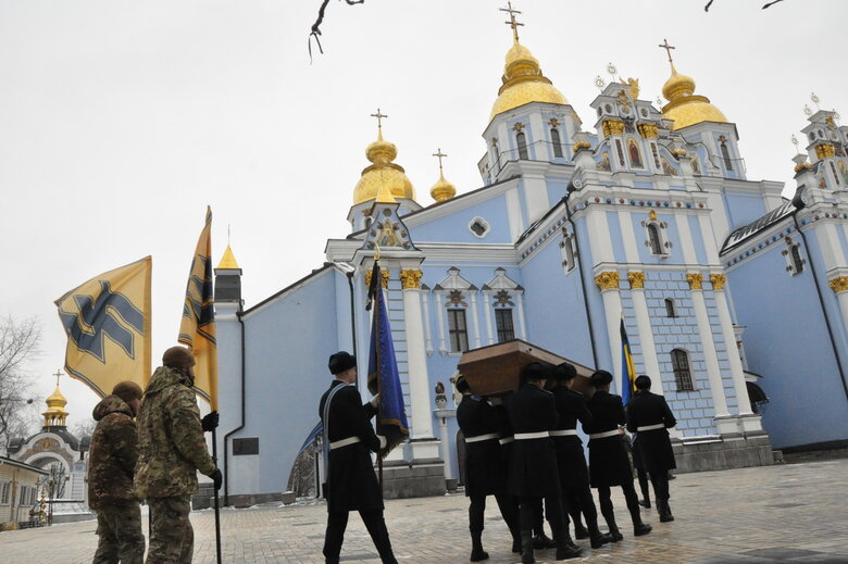 Із воїном Азову Ігорем Линдюком попрощалися у Києві 03 Із воїном Азову Ігорем Линдюком попрощалися у Києві 03