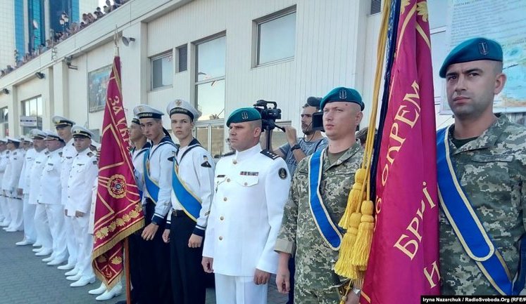Зеленський присвоїв почесні звання військово-морському ліцею та бригаді з Криму