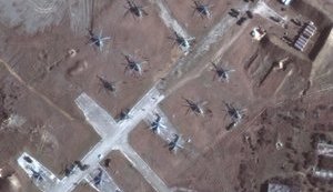 Байден та Макрон обговорили ситуацію довкола України
