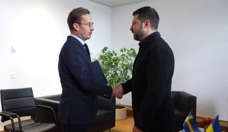 Zelenskyy and Kristersson discuss strengthening air defences, pressure on Russia and Ukraine’s EU membership. VIDEO