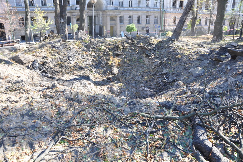 Consequences of Russian missile strikes on Kyiv 16