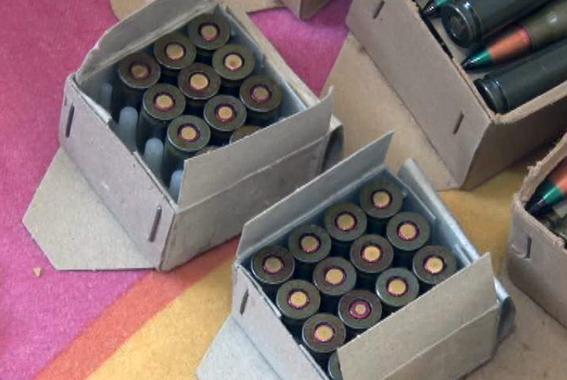 взрывчатка патроны гранаты