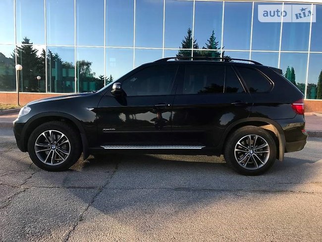 Прокурора Харьковской области Фильчакова назначили, хотя его декларация меньше реальных доходов 02