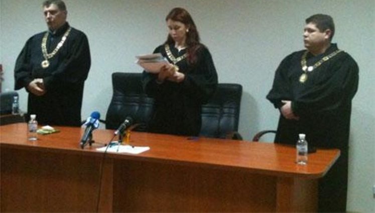 Суд не стал отбирать победу у Ляпиной: иск Супруненко отклонен. ВИДЕО