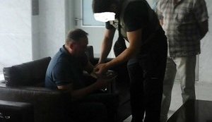Photos of Yefremov’s arrest made public by PGO. PHOTOS