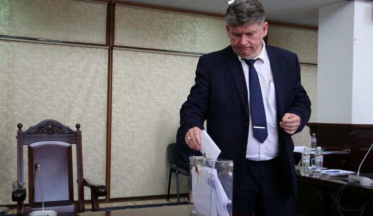 Высшая квалификационная комиссия судей Украины избрала своим председателем судью Игнатова. ФОТО