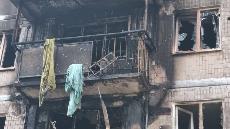 Будинок у Солом'янському районі після падіння уламків