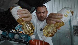 Наслідки паливної кризи: естонські водії замість дизелю почали використовувати олію