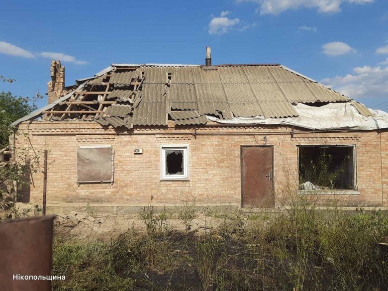 Під обстрілами опинилися Нікопольщина, Криворізький, Дніпровський, Павлоградський і Синельниківський райони.