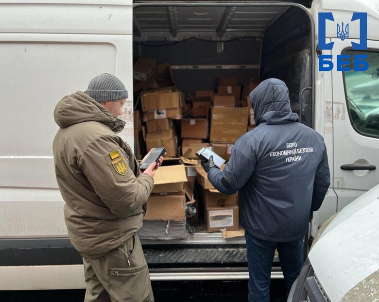 Бюро економічної безпеки передало ЗСУ вилучену техніку на 112 млн грн 01 Бюро економічної безпеки передало ЗСУ вилучену техніку на 112 млн грн 01