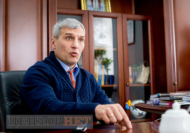 Руслан Кошулинський: Один з першочергових указів від президента Кошулинського - Указ про спадковість держави Україна. Не Радянський Союз, а УНР 04