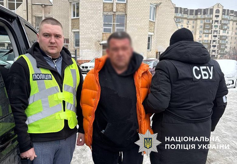 хабарник допомагав уникати мобілізації