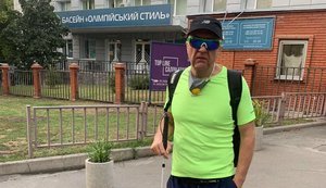 Міносвіти вибачилося перед незрячим спортсменом, якого не пустили в басейн