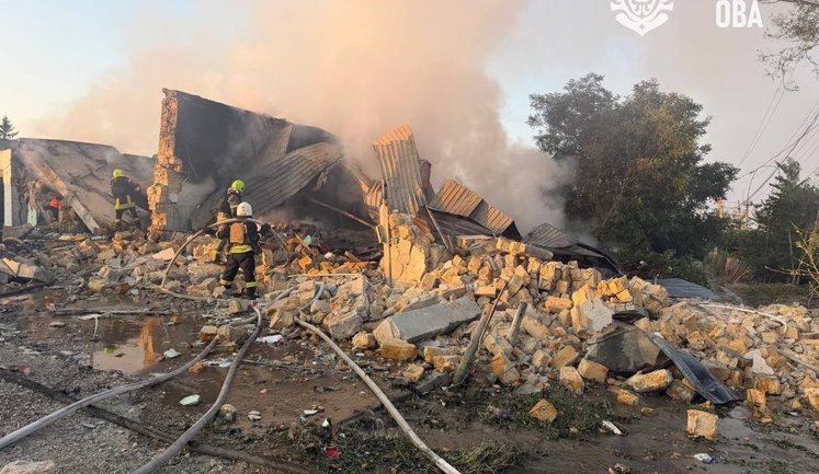 Наслідки удару по Одесі: кількість постраждалих зросла до 10. ФОТОрепортаж