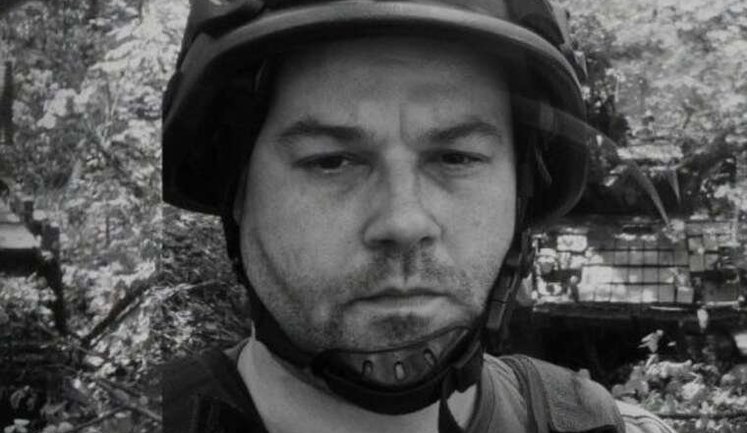 В Киеве простились с польским волонтером Русеком-Вольским, погибшим во время российской атаки на Харьков, - Сибига