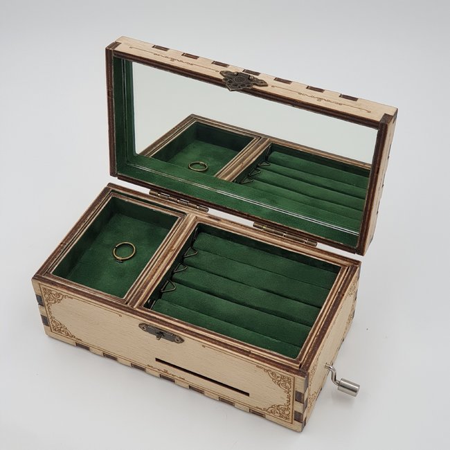 Ветеран-аеророзвідник Денис Антіпов: Ми зробили свою версію фотографії Прапор над Іодзімою. Вона розійшлася тисячами репостів. Її поширили навіть деякі американські ЗМІ 08