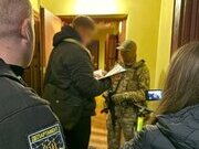 Заволодів майже мільйоном гривень з рахунку матері загиблого воїна: кіберполіція затримала мешканця Вінниці